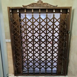 حفاظ آکاردئونی تمام گل در ساری