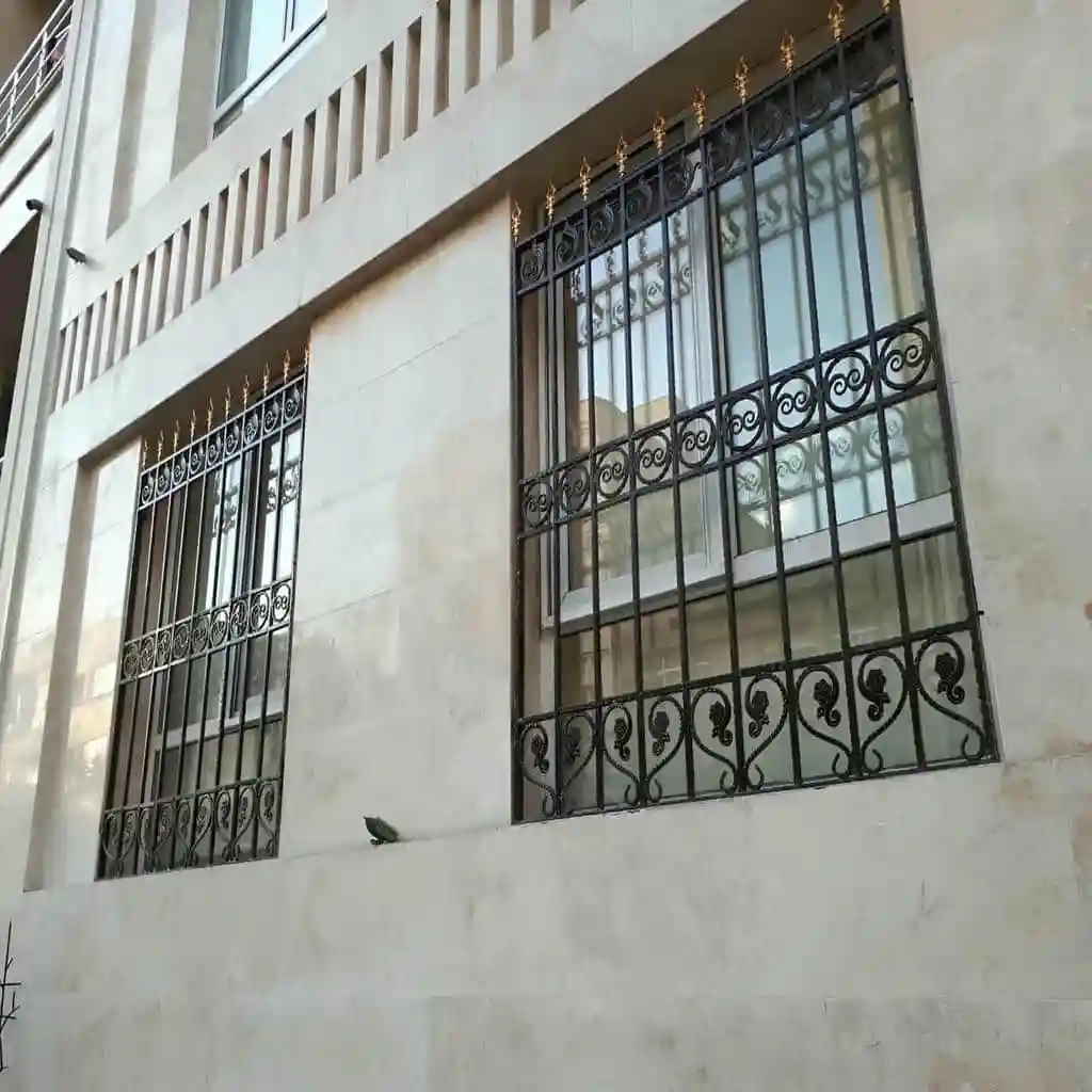 حفاظ پنجره فرفورژه در ساری