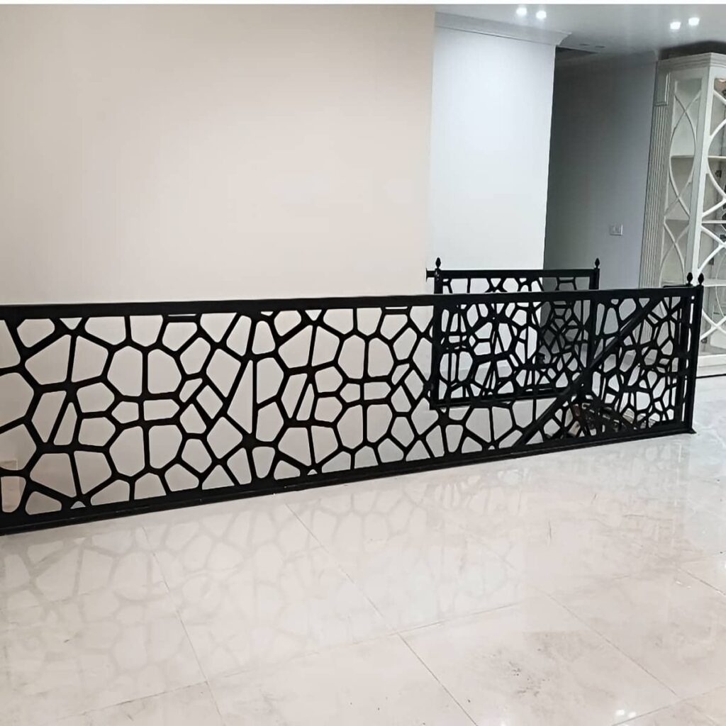 خدمات نصب نرده سی ان سی در ساری
