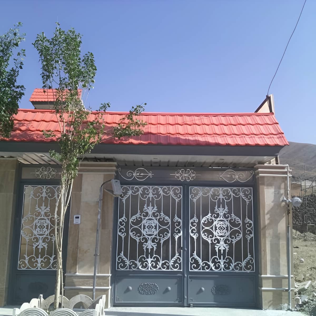 آردواز ضد آب مقاوم ساری با شیب مناسب سطح