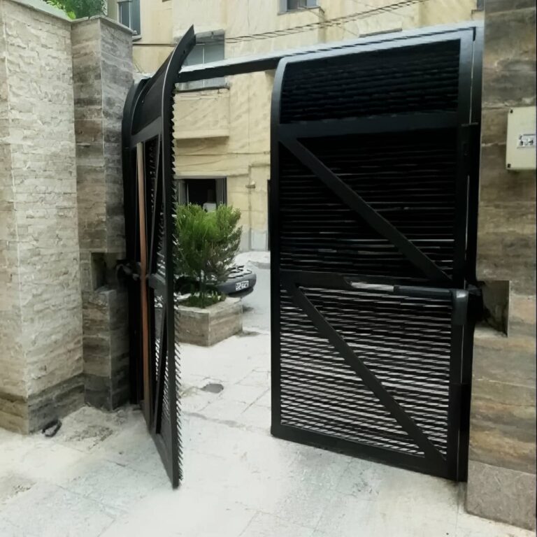 مقایسه فنی جک درب برقی ایرانی و خارجی برای پارکینگ ساختمان در ساری