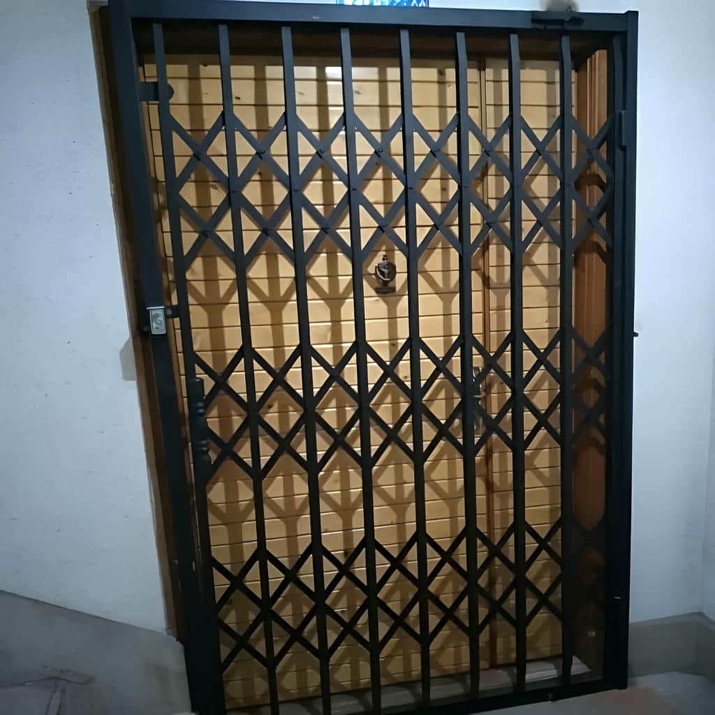 اجرای حفاظ آکاردئونی سه گل با ریل روان در ساری