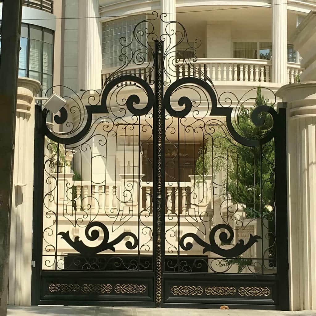 سفارش درب شاسی سنگین آماده نصب جک در ساری