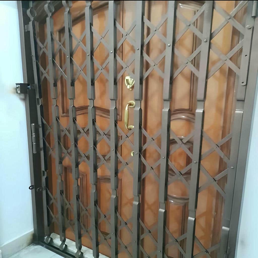 مدل پنجگل حفاظ آکاردئونی متراکم برای منزل در ساری مدل پنجگل حفاظ آکاردئونی متراکم برای منزل در ساری