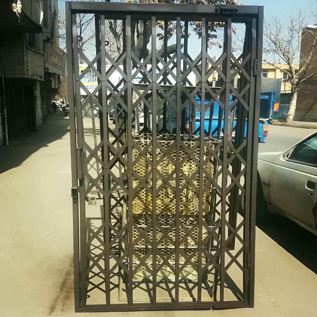 راهنمای انتخاب حفاظ درب ضد سرقت فلزی در ساری راهنمای انتخاب حفاظ درب ضد سرقت فلزی در ساری