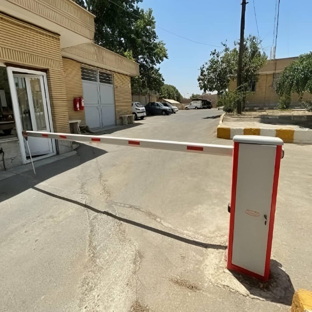 خرید راهبند مجتمع مسکونی پلاک خوان برای ورودی ساختمان در ساری خرید راهبند مجتمع مسکونی پلاک خوان برای ورودی ساختمان در ساری