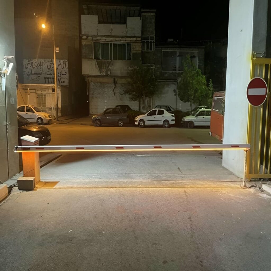 نصب راهبند هیدرولیک سرعت بالا برای مجموعه اداری در ساری