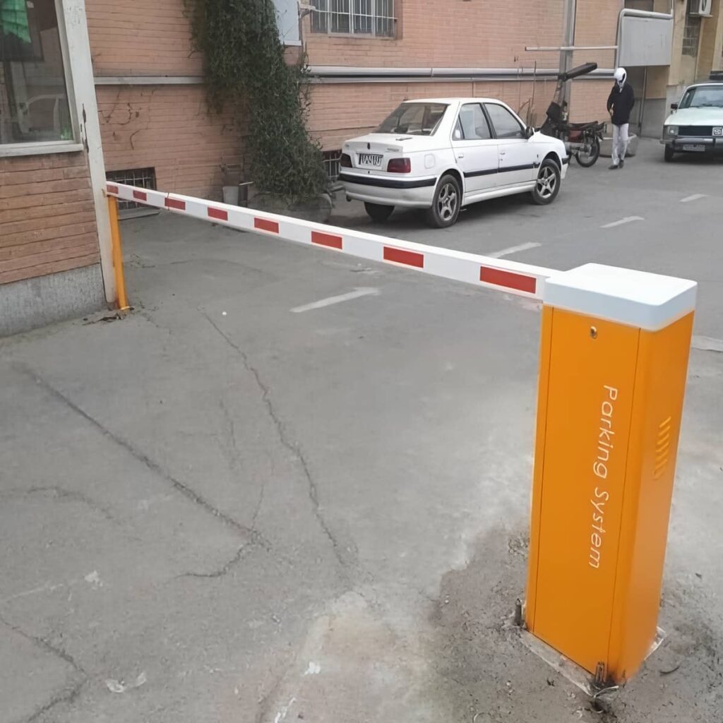 نصب راهبند بازویی LED دار برای پارکینگ اداری در ساری