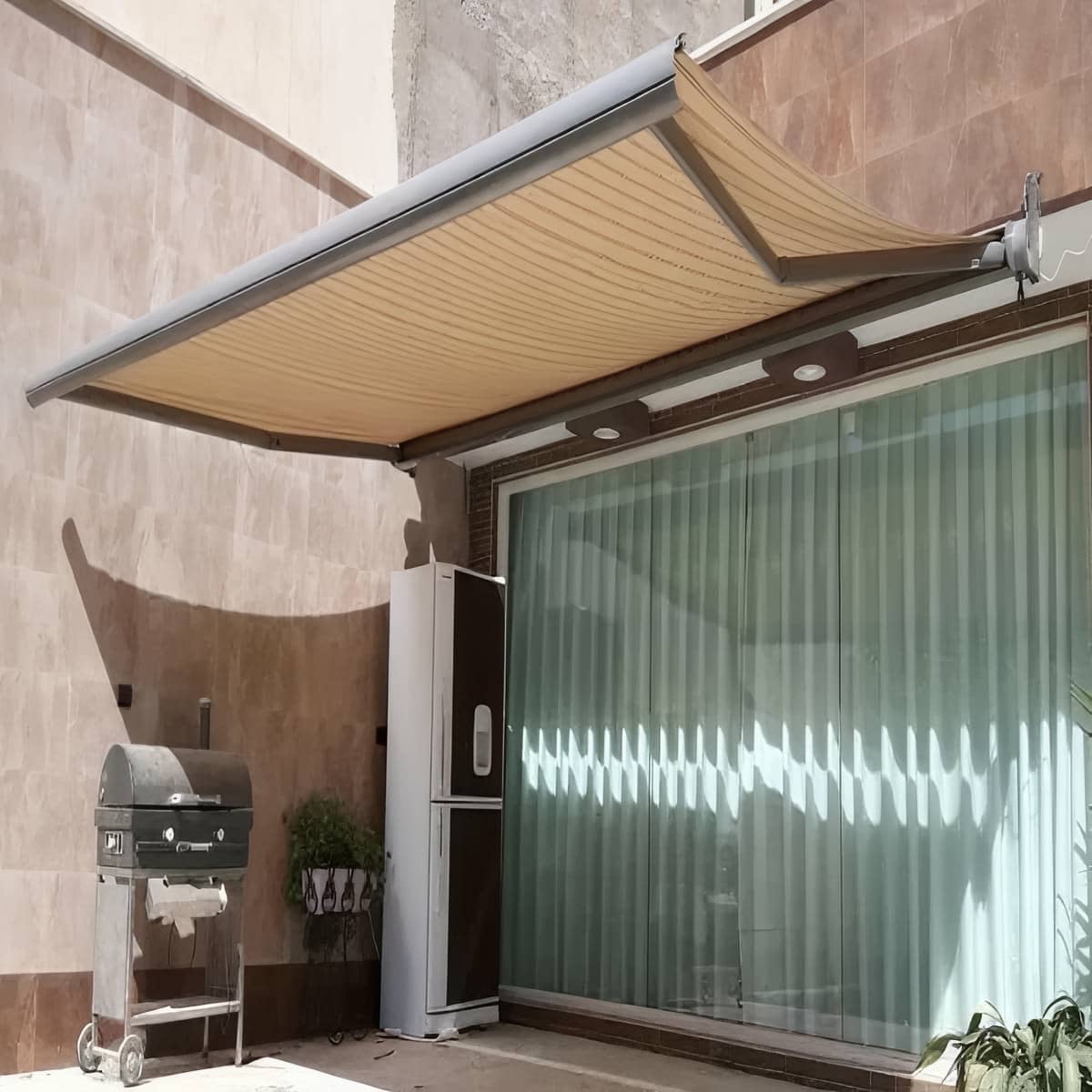 سایبان برقی در ساری برای مغازه