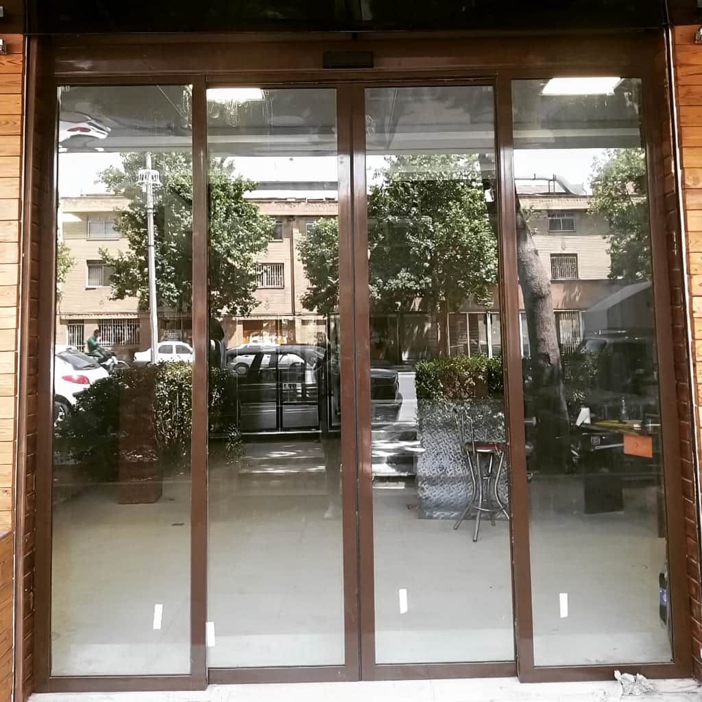 سفارش درب اتوماتیک شیشه ای تلسکوپی کم فریم در ساری سفارش درب اتوماتیک شیشه ای تلسکوپی کم فریم در ساری