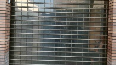 12 طرح کرکره برقی رنگی نمای فروشگاه در ساری
