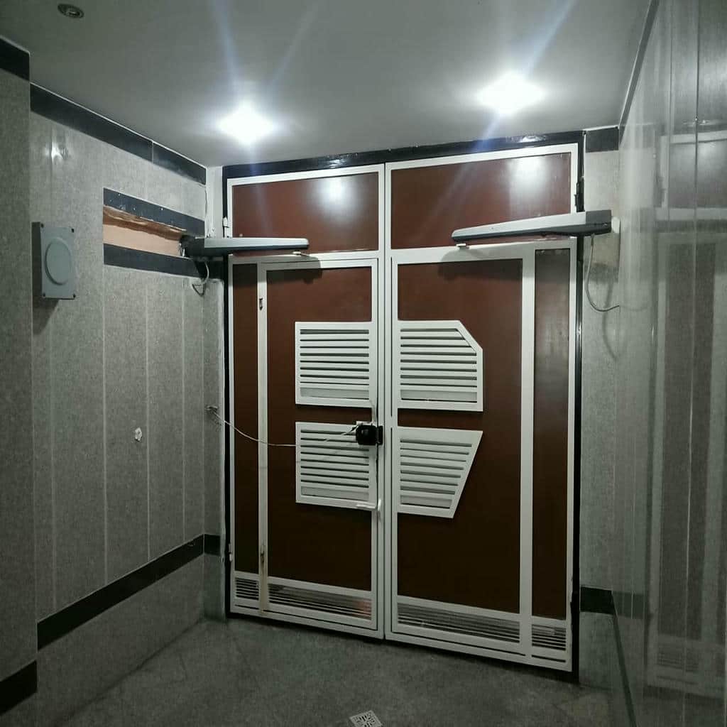 قیمت درب برقی پارکینگ ریلی با تجهیزات کامل در ساری قیمت درب برقی پارکینگ ریلی با تجهیزات کامل در ساری