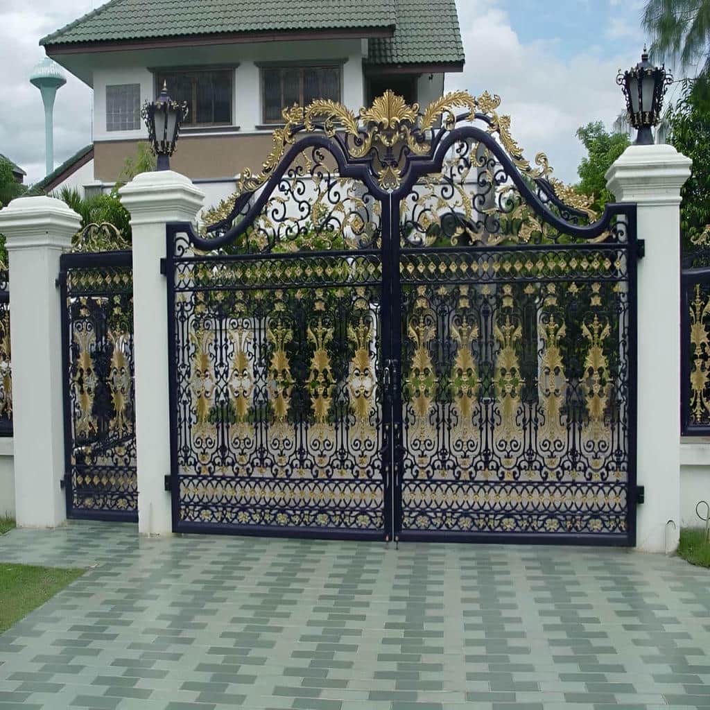 سفارش درب حیاط پروفیلی کلاف دار عمودی در ساری سفارش درب حیاط پروفیلی کلاف دار عمودی در ساری