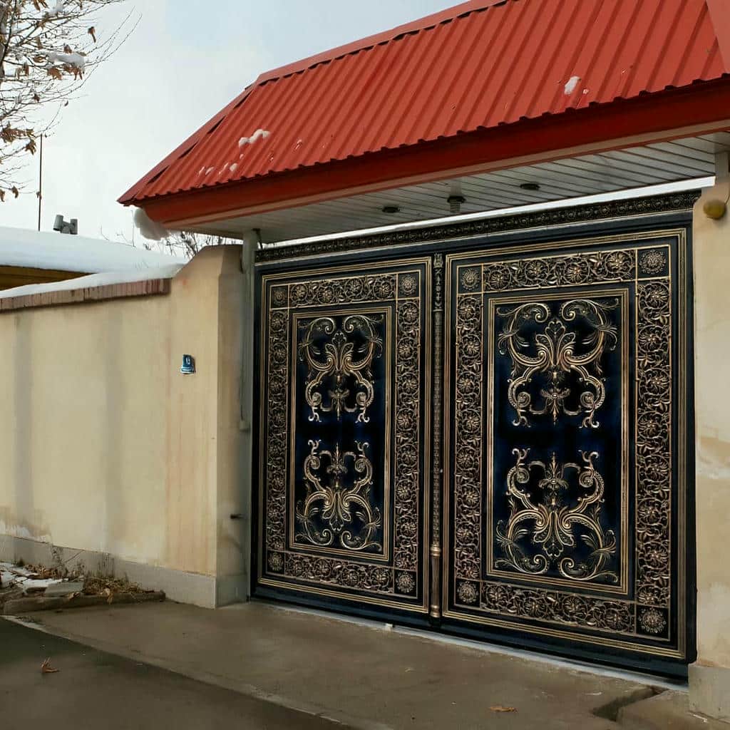 ساخت درب ویلایی ترموود نما چوب در ساری با کلاف فلزی متناسب