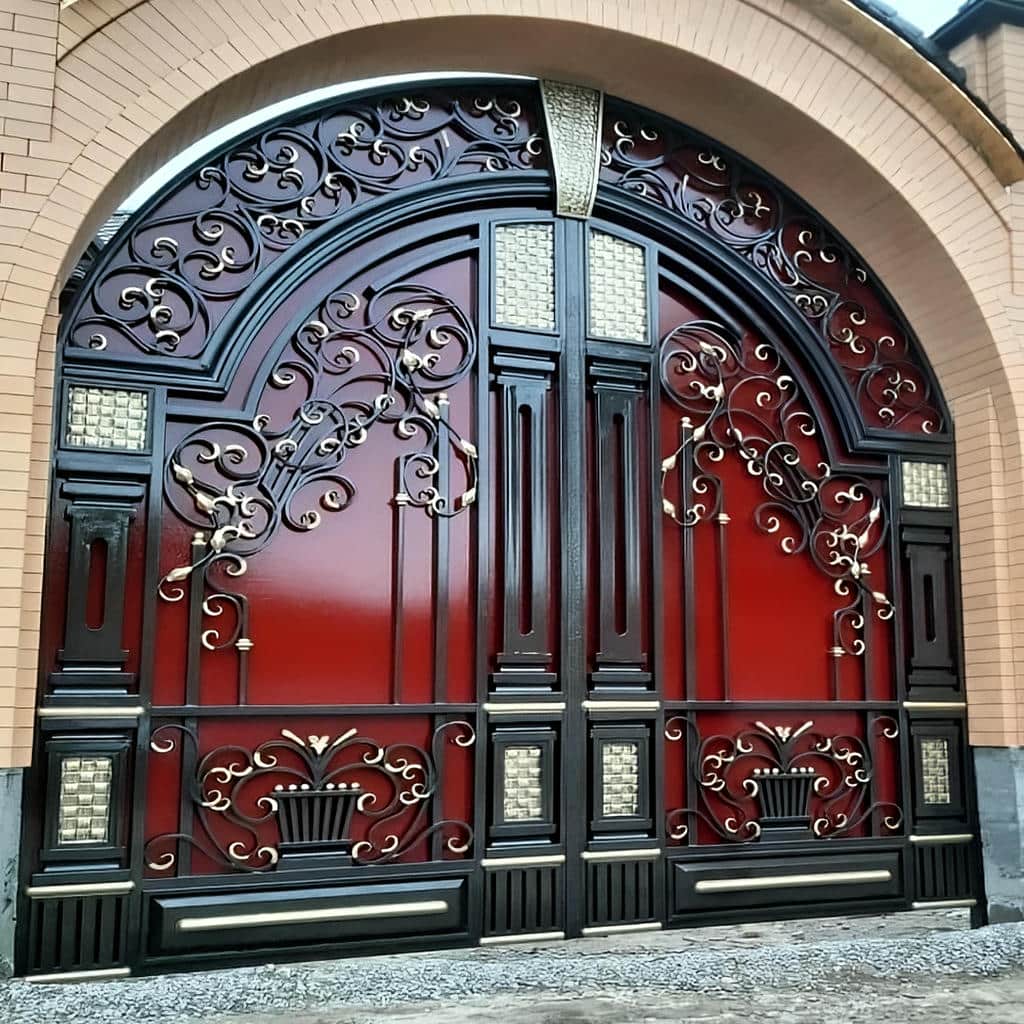 راهنمای انتخاب درب حیاط ورق پانچ در ساری