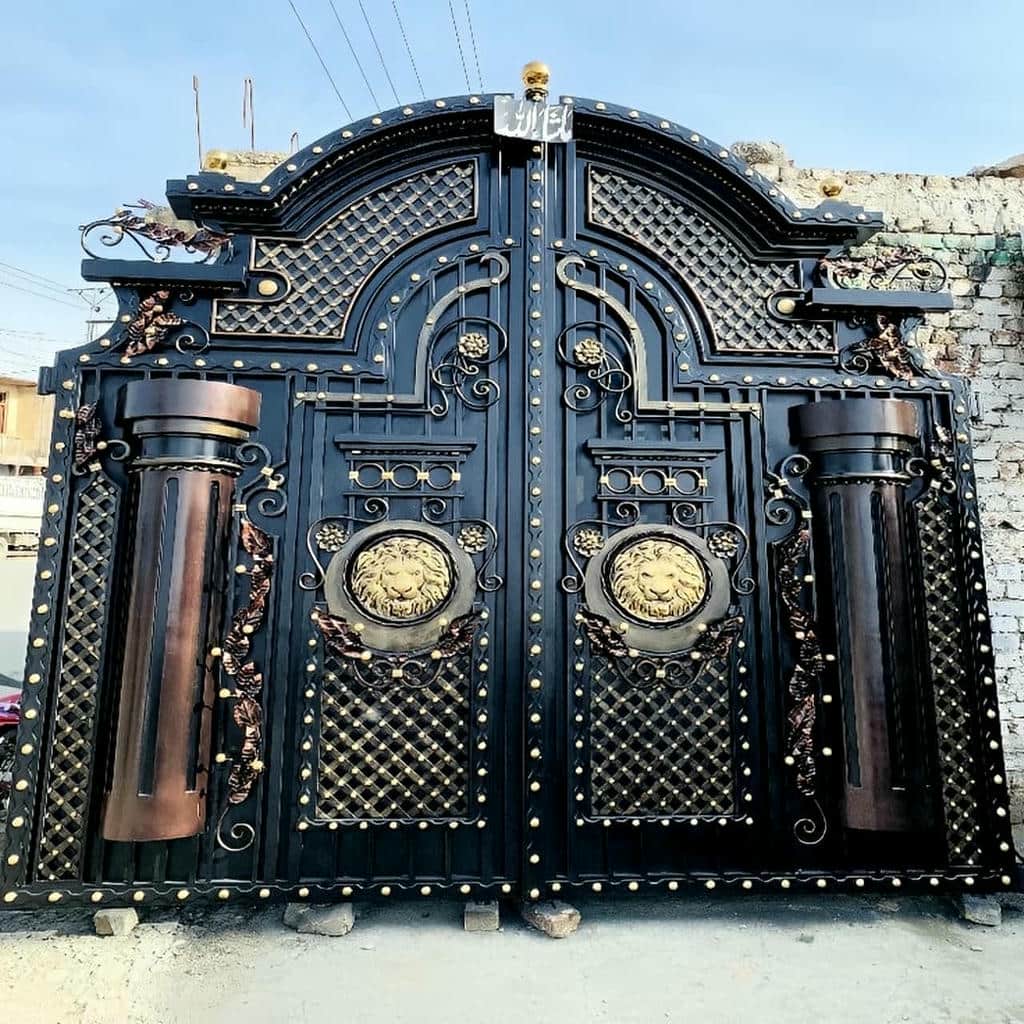 خرید درب پارکینگ طرح چوب ترموود ترکیبی در ساری