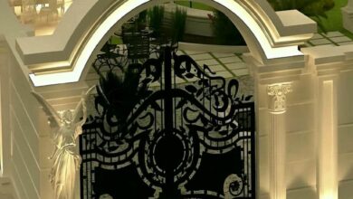 7 مدل درب پارکینگ طرح چوب ترموود در ساری
