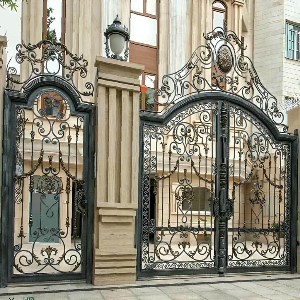 14 مدل درب فلزی حیاط حصاری عمودی در ساری