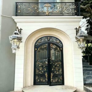 11 مدل درب ویلایی طرح چوب فلزی در ساری