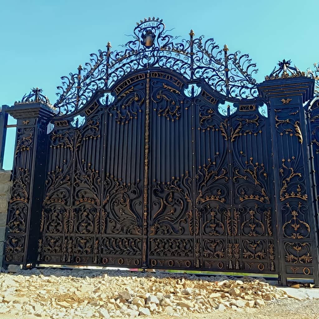 سفارش درب بزرگ پارکینگ آماده اتوماسیون در ساری سفارش درب بزرگ پارکینگ آماده اتوماسیون در ساری