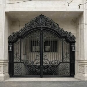 10 مدل درب حیاط ریلی ماشین رو در ساری