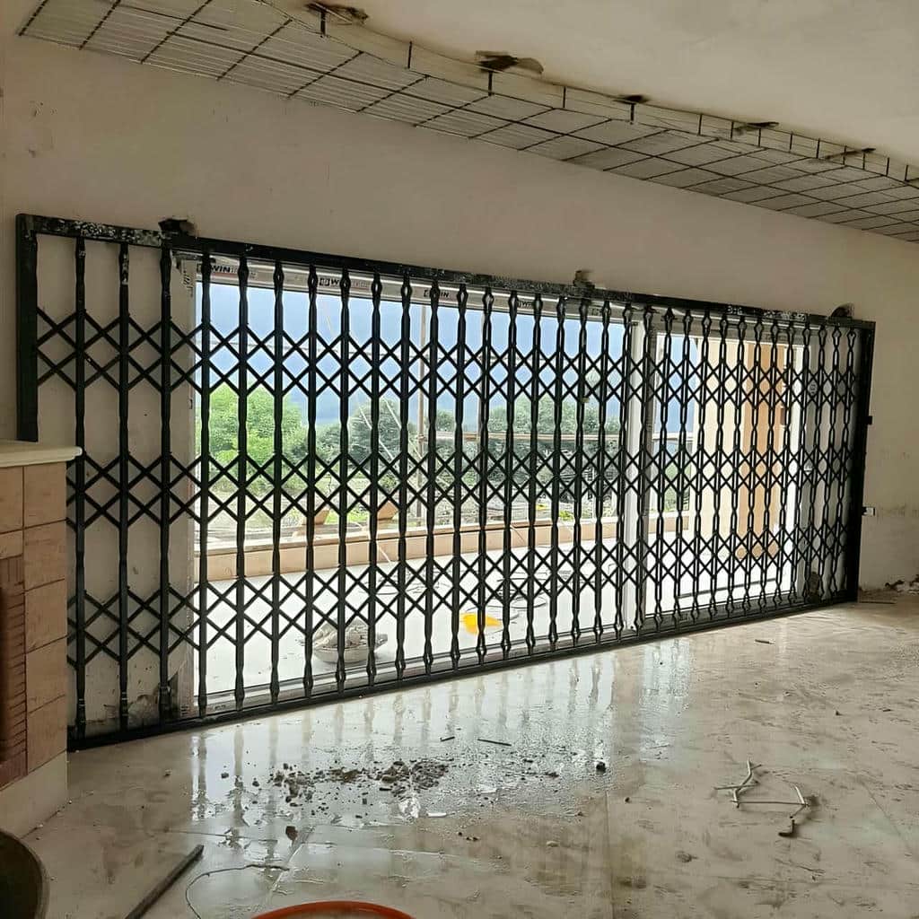 خدمات ساخت حفاظ پنجره ریلی بازشو برای پنجره عریض در ساری خدمات ساخت حفاظ پنجره ریلی بازشو برای پنجره عریض در ساری