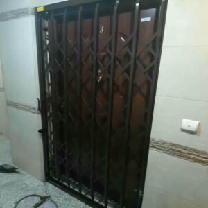 حفاظ آکاردئونی ساری ورودی آپارتمان فلزی