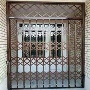 حفاظ ریلی درب ساری نمای فرفورژه کلاسیک