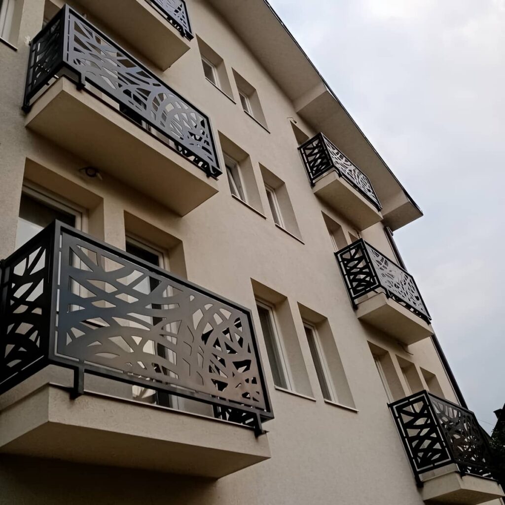 نرده تراس مدرن ساری