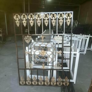حفاظ پنجره دوجداره ساری با قاب مشکی مدرن