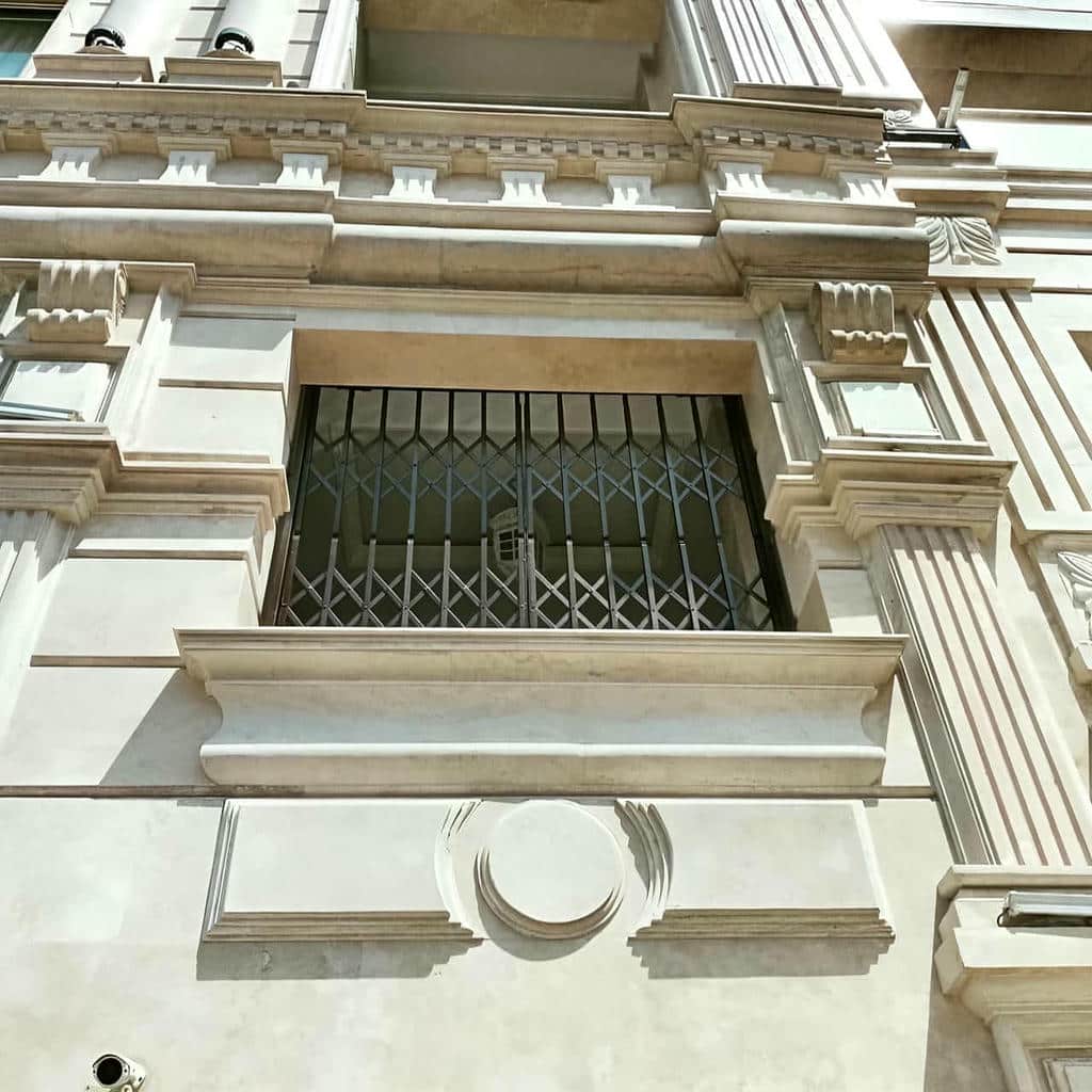 گارد پنجره با پوشش رنگ کوره ای