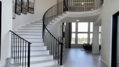 نرده فلزی راه پله ساری با طراحی مدرن
