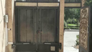 جک درب حیاط بازویی ساری با ورودی سفارشی