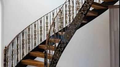 نرده فرفورژه بالکن ساری طرح کلاسیک فلزی