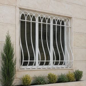 حفاظ پنجره آهنی ساری نمای نزدیک طرح ساده